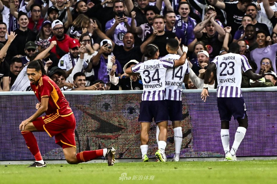 尼亚国内联 尼亚国内联