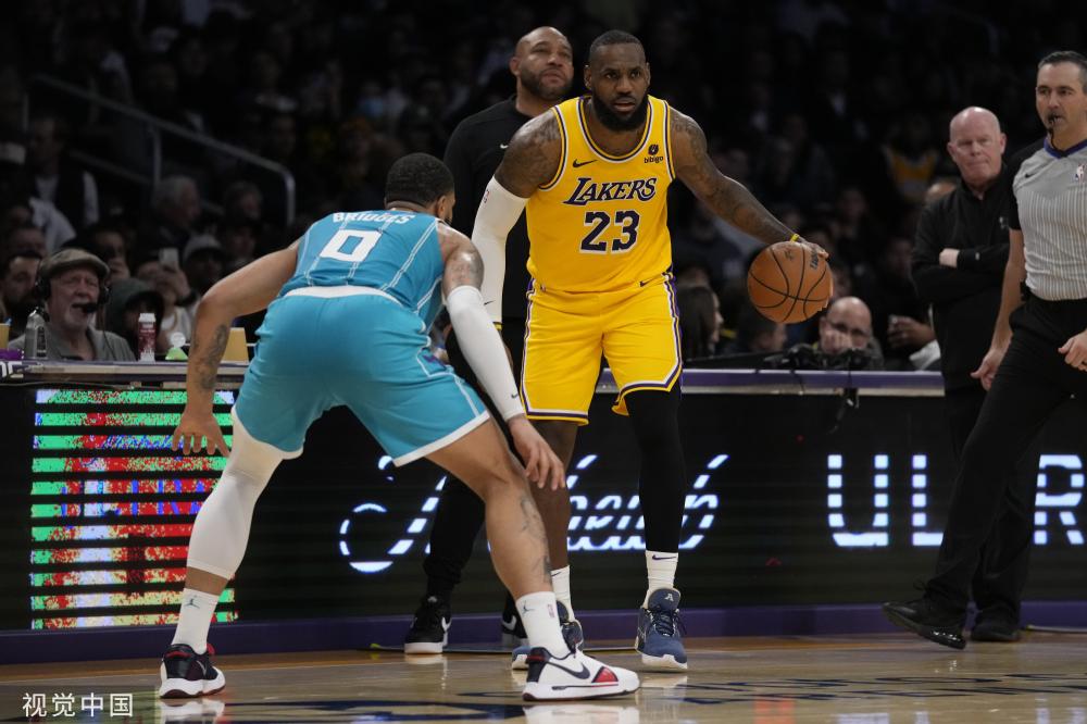 他凭借稳定 他凭借稳定