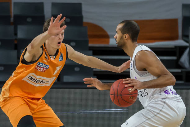 王队在季后 王队在季后